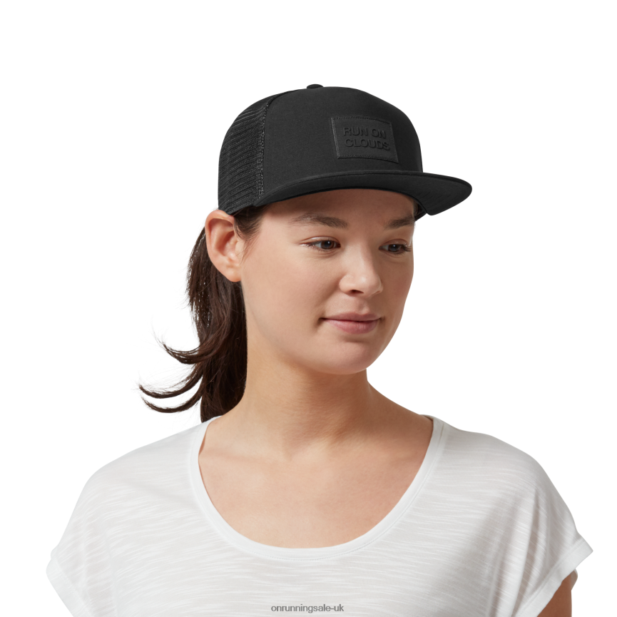 On RunningCrew Cap 8N62N8522 Black