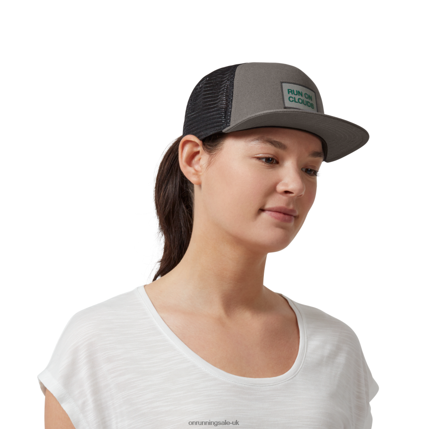 On RunningCrew Cap 8N62N8523 Grey