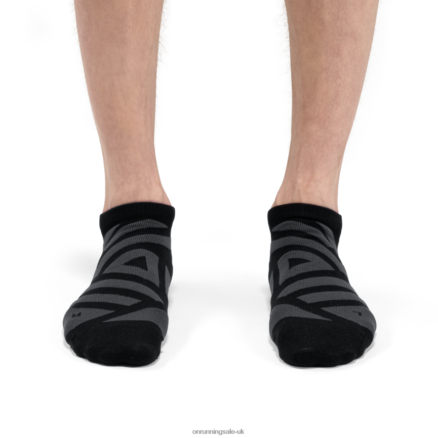 On RunningPerformance Low Sock 8N62N8750 Black/Shadow