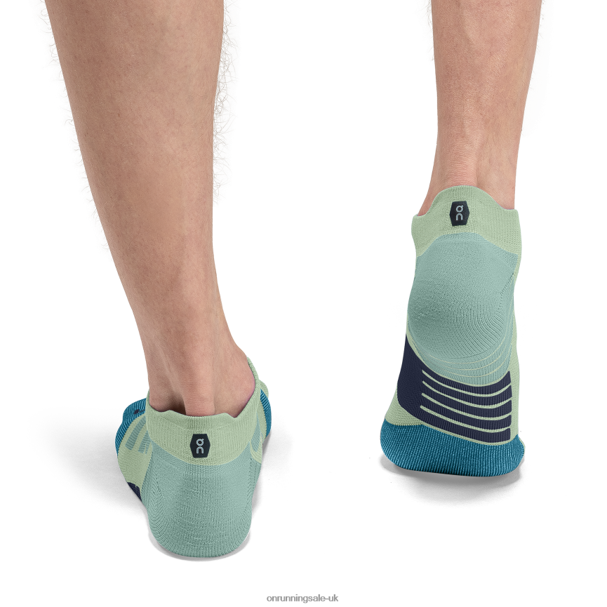 On RunningPerformance Low Sock 8N62N8751 Meadow/Niagara