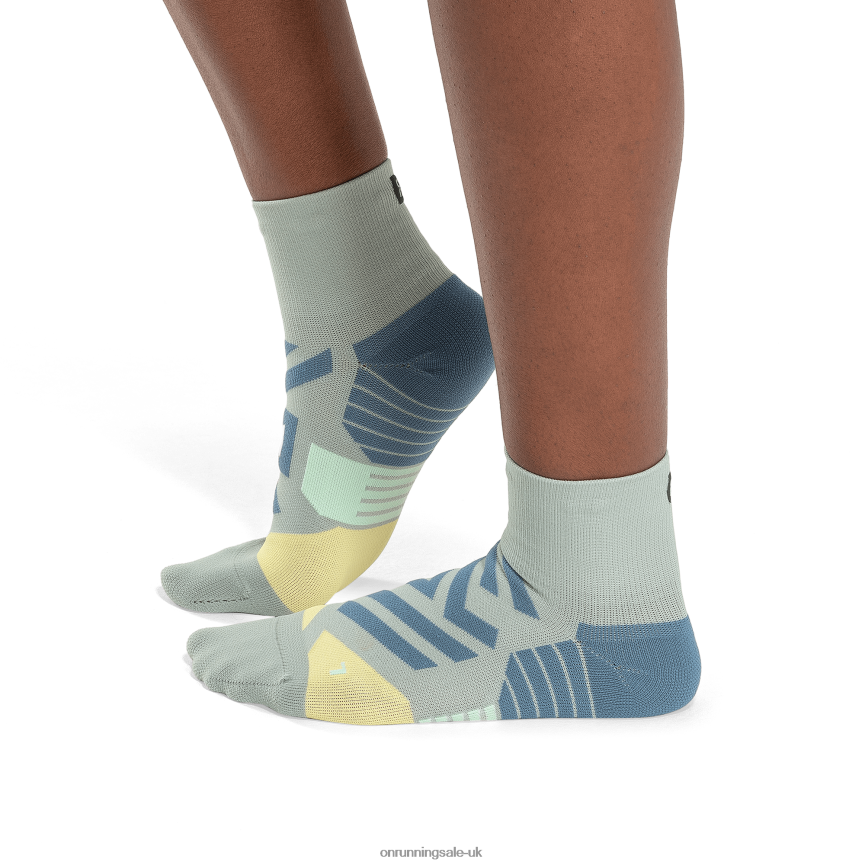 On RunningPerformance Mid Sock 8N62N8206 Zest/Moss