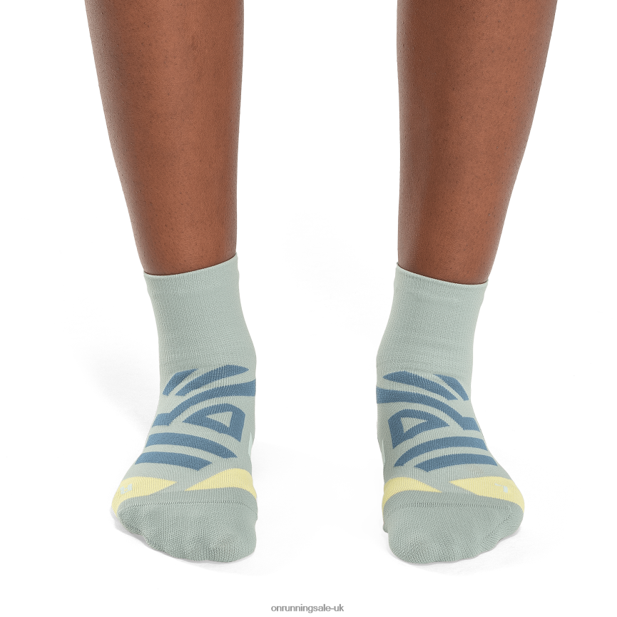 On RunningPerformance Mid Sock 8N62N8206 Zest/Moss