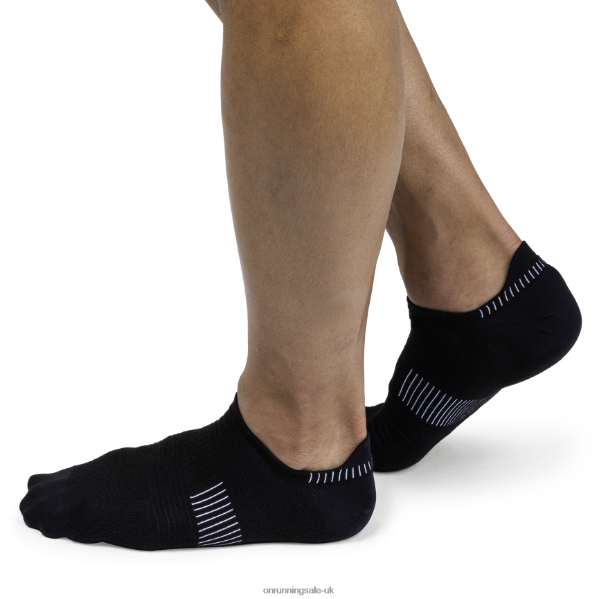 On RunningUltralight Low Sock 8N62N8954 Black/White