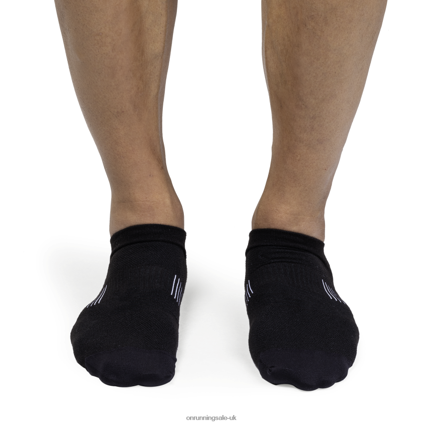 On RunningUltralight Low Sock 8N62N8954 Black/White