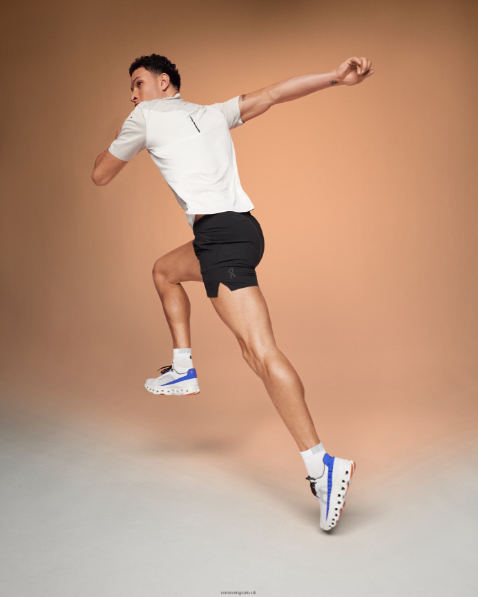 On Running Men Essential Shorts 8N62N8697 Black