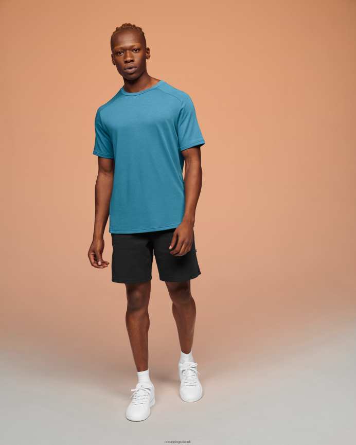 On Running Men Focus-T 8N62N8787 Stellar