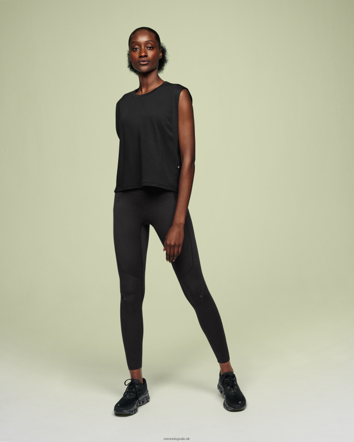 On Running Women Focus Crop 8N62N8287 Black