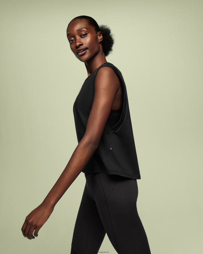 On Running Women Focus Crop 8N62N8287 Black