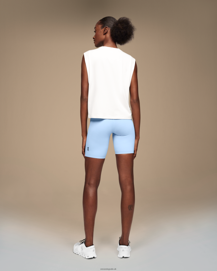 On Running Women Focus Crop 8N62N8288 White