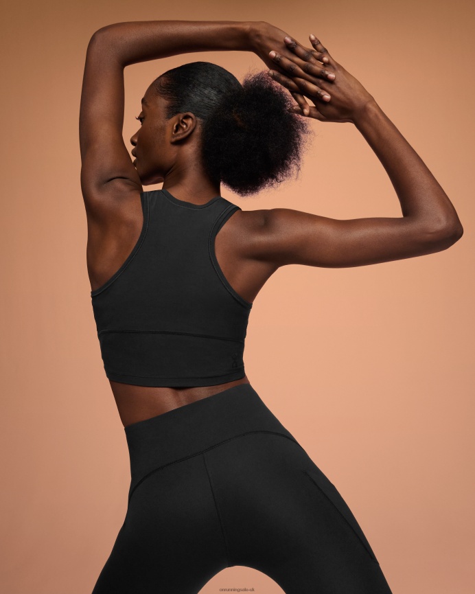 On Running Women Movement Crop 8N62N8250 Black