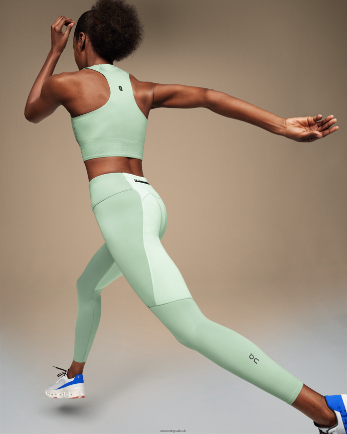 On Running Women Race Crop 8N62N8216 Moss/Creek