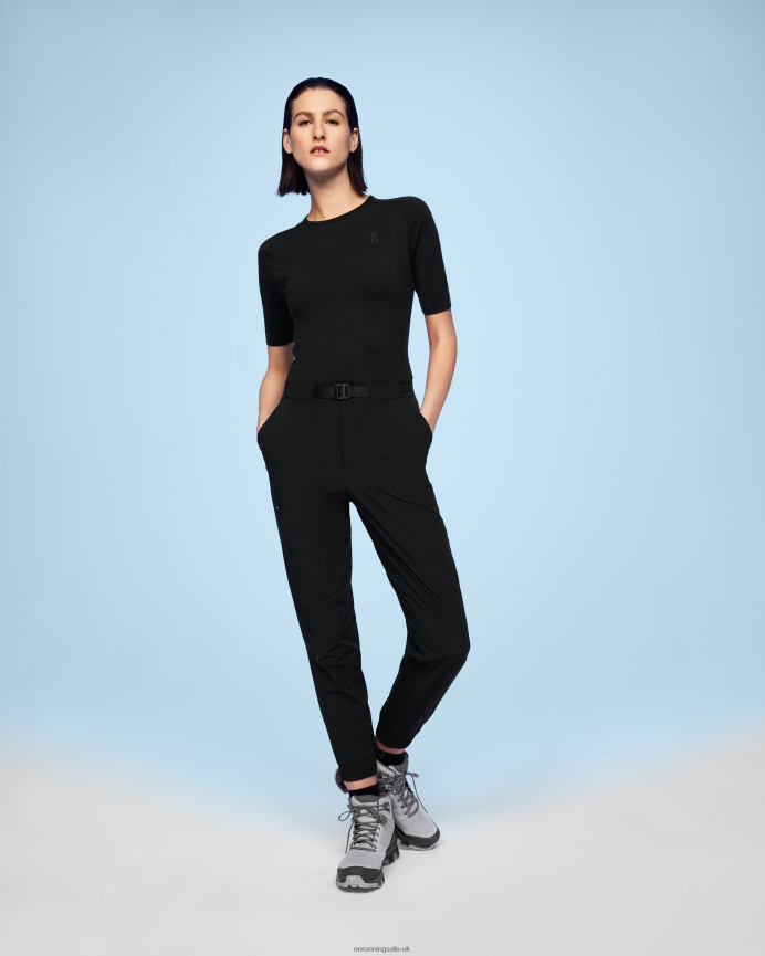 On Running Women Trek Pants 8N62N8233 Black