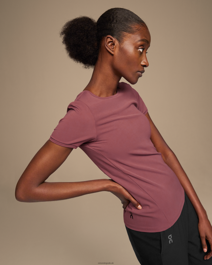 On Running Women Movement-T 8N62N8300 Cherry