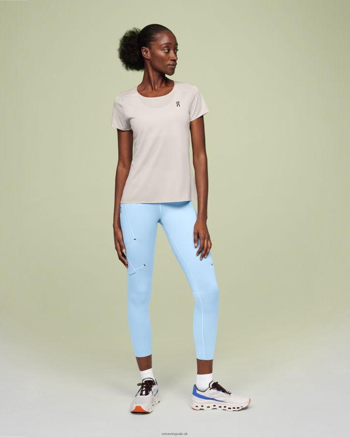 On Running Women Performance-T 8N62N8314 Pearl/Undyed-White