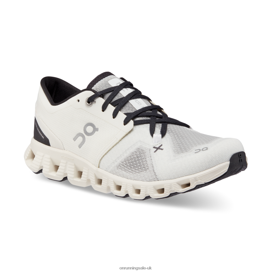 On Running Women Cloud X 3 8N62N834 White/Black