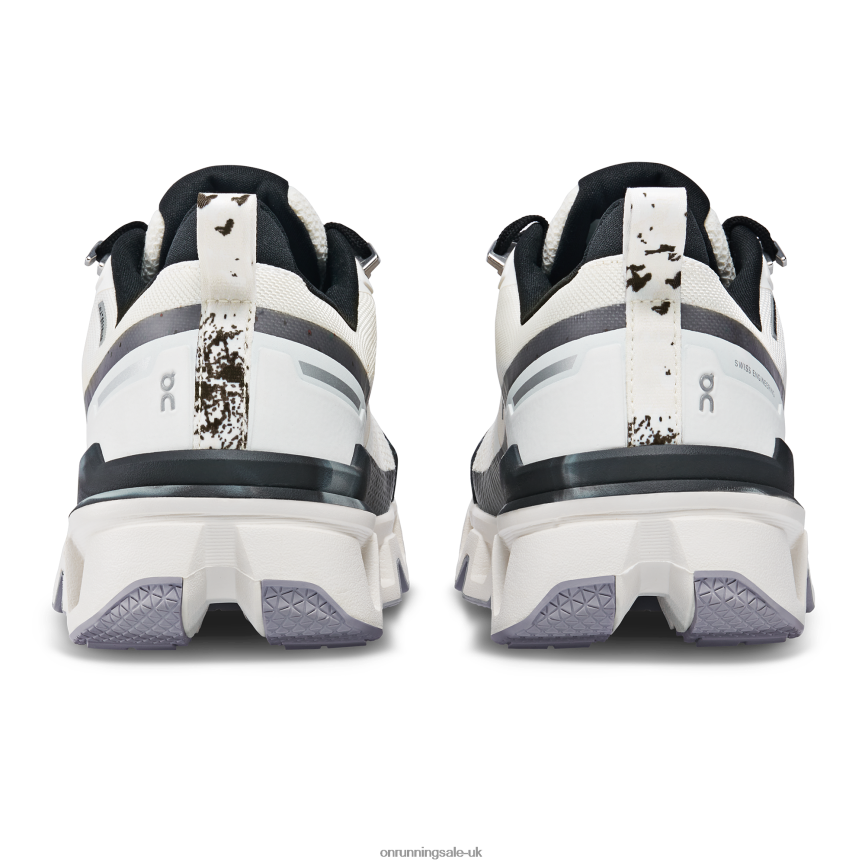 On Running Women Cloudwander Waterproof 8N62N821 Ivory/Black
